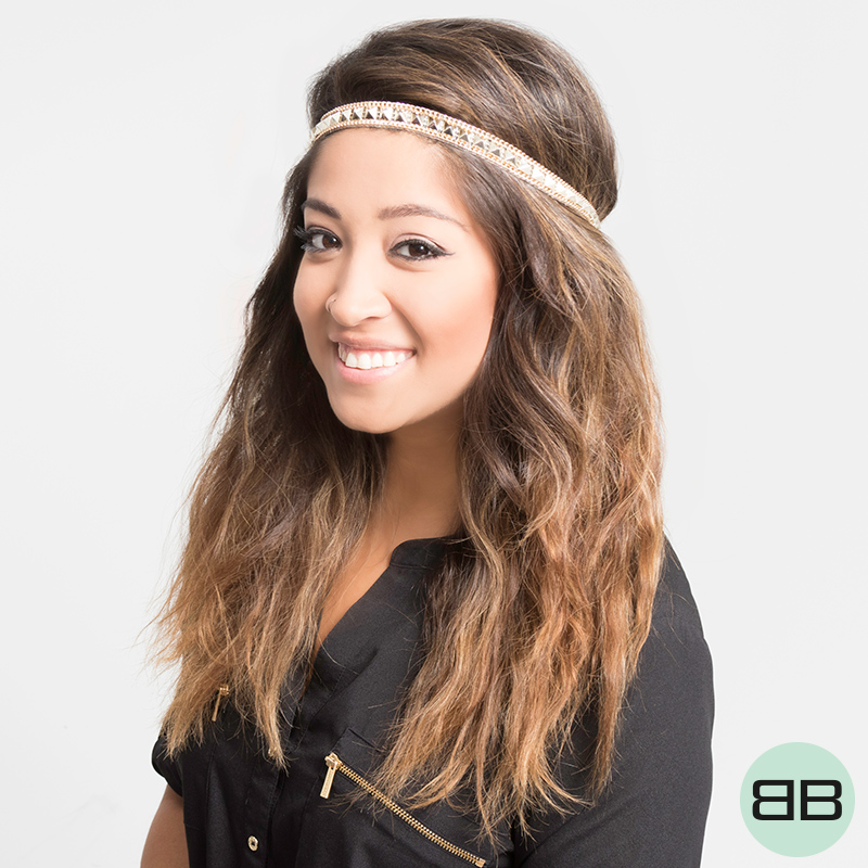 #BubblesBesties Air Dry Hair Styles | Image of Finish Look 2: Heather with long texture hair style and gold elastic headband at crown